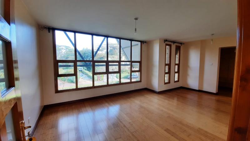 5 Bedroom Luxury Villa for Sale in Sandalwood Waterfront, Karen photo 4