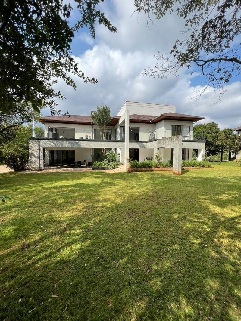 Naserian – Luxury 5 Bedroom House for Sale in a Gated Community