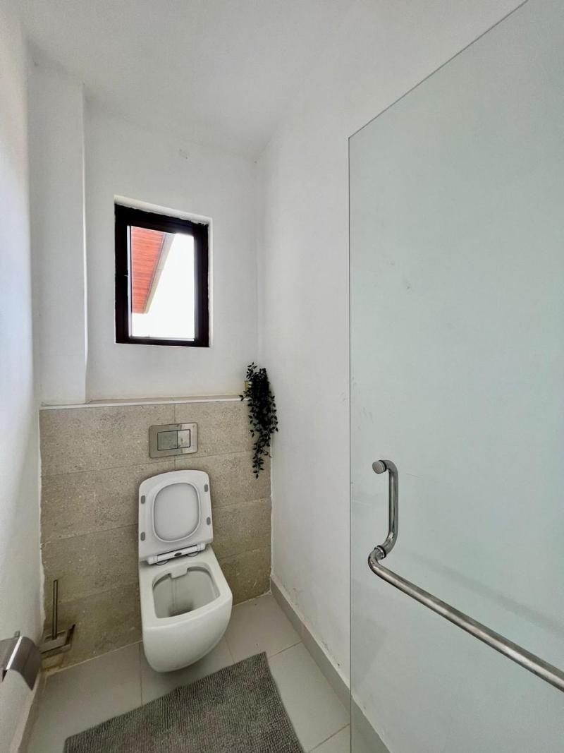 Naserian – Luxury 5 Bedroom House for Sale in a Gated Community photo 3