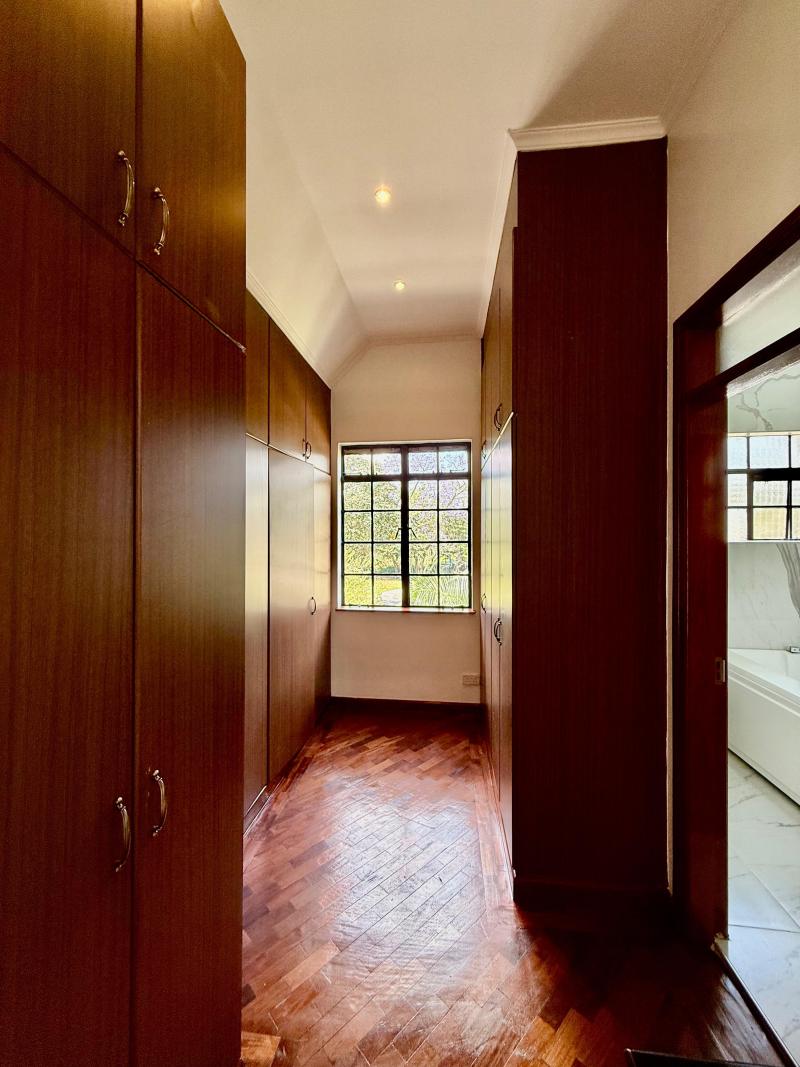 4 Bedroom House with Private Pool for Sale in Garden Estate | KES 90M photo 4