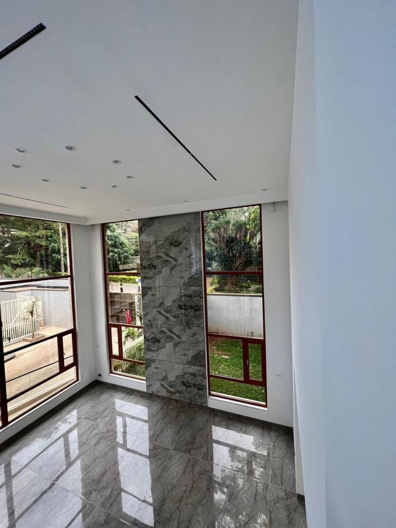 Villa Lavender – 6 Bedroom Luxury Villa for Sale in Lavington photo 3