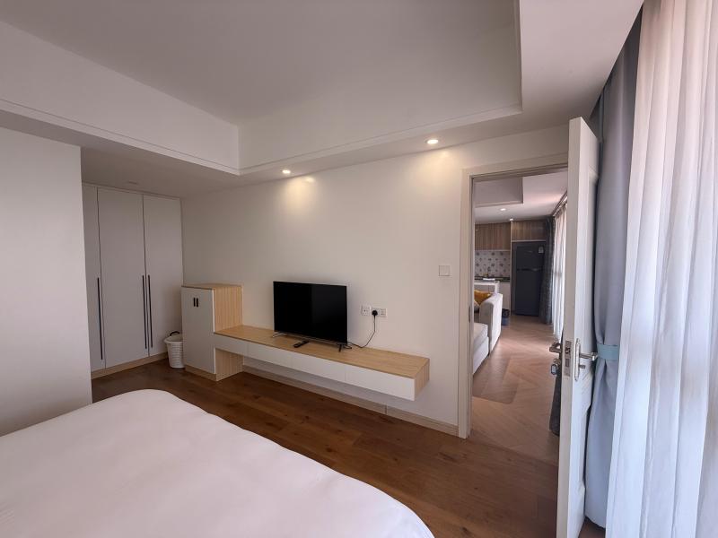 Fully Furnished 1 Bedroom All-En-Suite Apartment for Rent in Upper Hill, Nairobi photo 2