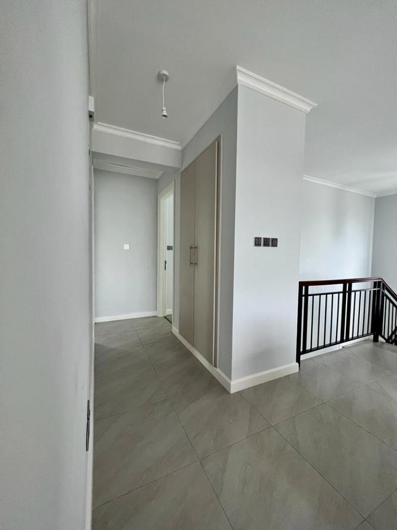 Five Star Paradise Runda – 4 Bedroom Townhouse for Sale photo 2