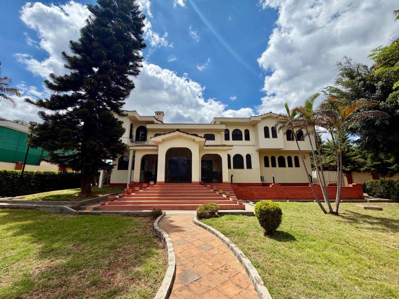 Luxury 6+ Bedroom House for Sale in Gigiri, Nairobi – 1 Acre Near UN photo 6