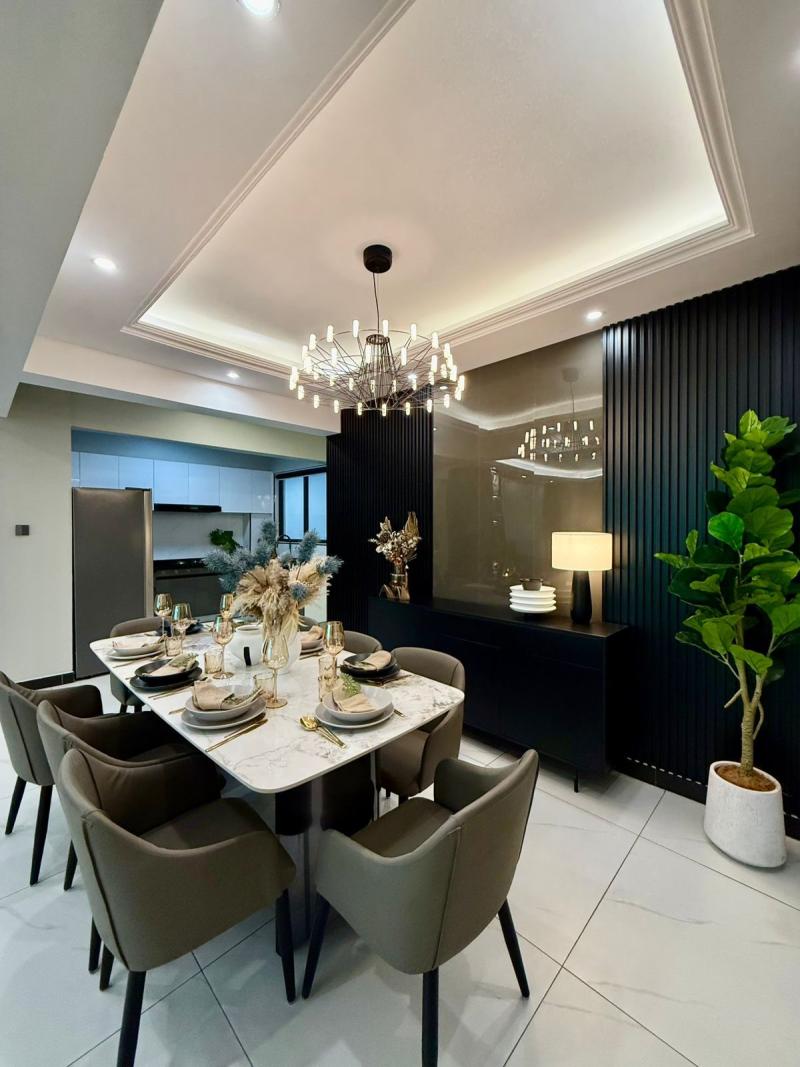 Venus Oak 4-Bedroom Apartment with DSQ for Sale photo 1