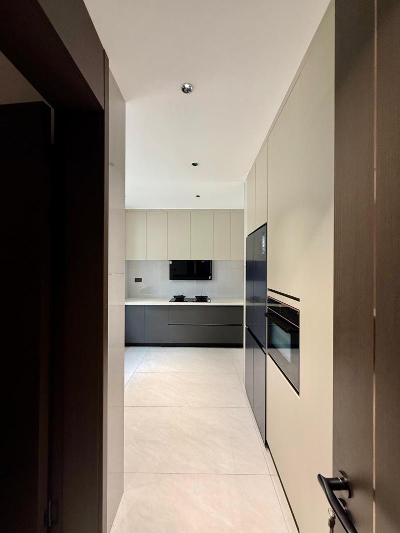 Luxury 5-Bedroom Townhouse for Sale in Jacaranda, Lavington – KSh 165 Million photo 5