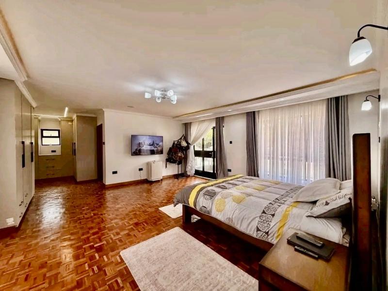 7-Bedroom Luxury Mansion for Sale in Runda, Nairobi – KES 195 Million photo 3