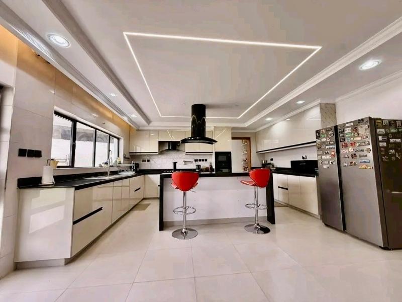 7-Bedroom Luxury Mansion for Sale in Runda, Nairobi – KES 195 Million photo 5