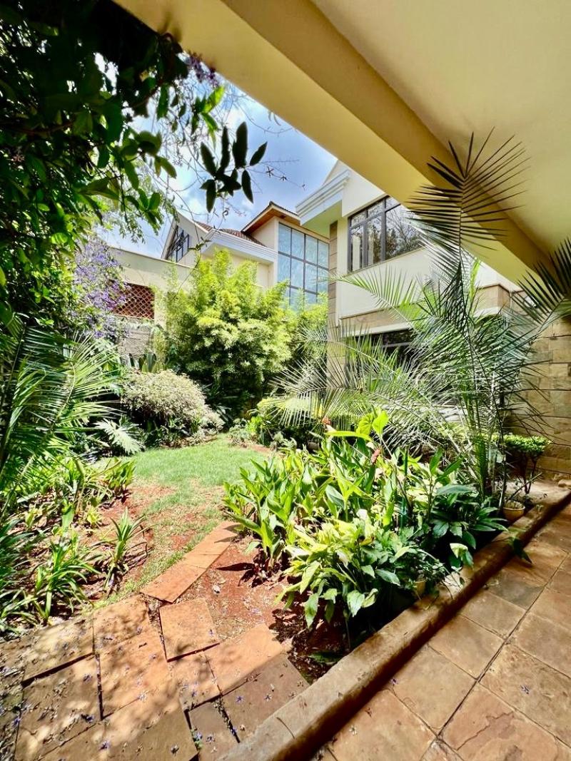  5-Bedroom Townhouse for Rent in Lavington, Nairobi photo 5