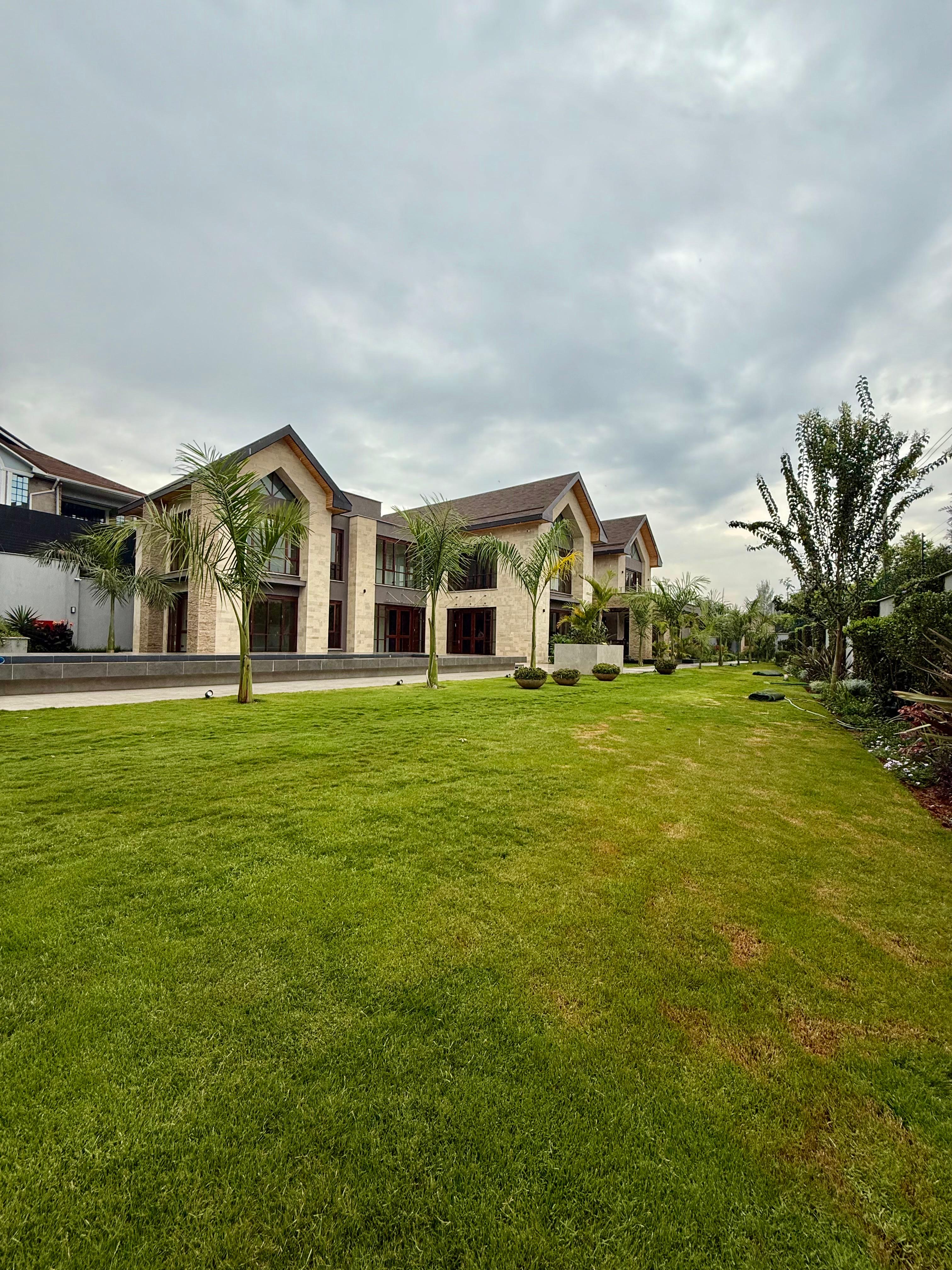 Luxury 4-Bedroom Residence for Sale in Old Runda, Nairobi | 0.5 Acre