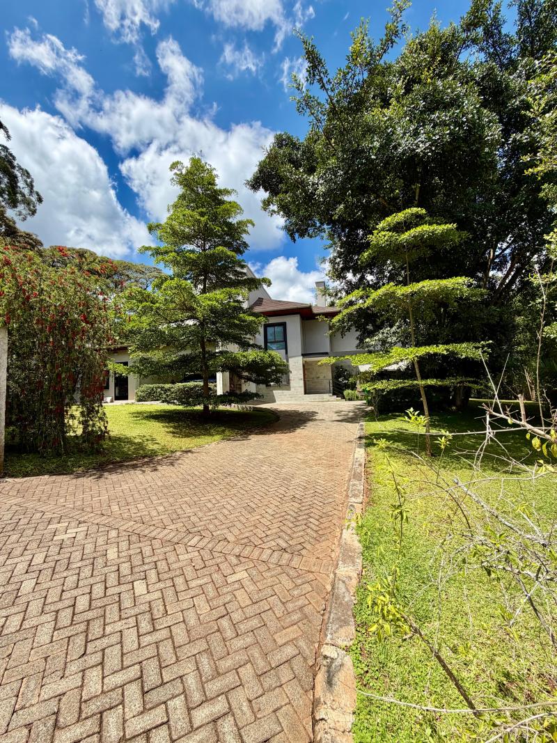 Luxury 5-Bedroom All-En-Suite House for Sale in Karen